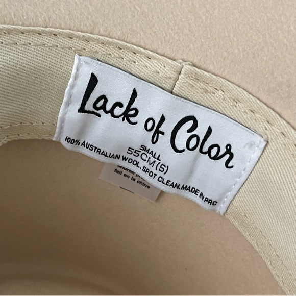 Lack of color wool hat size: small (55cm) - Picture 4 of 5